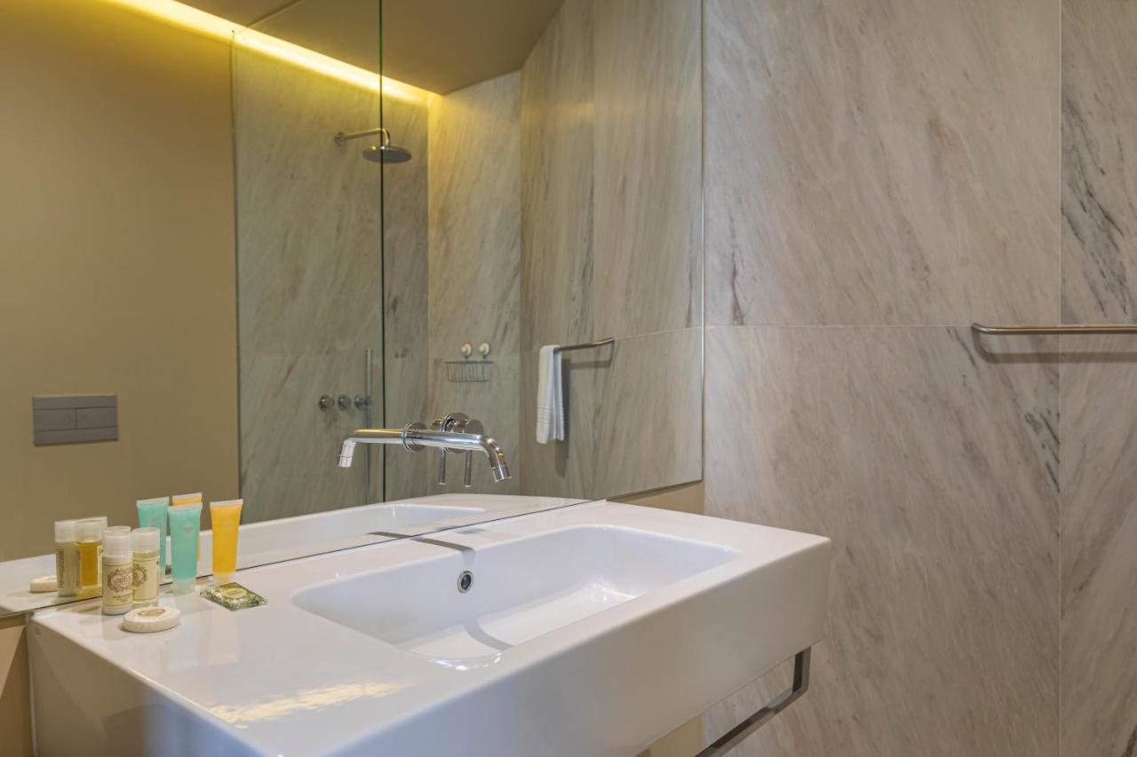 8 Building Apartments Lisbon Exterior photo